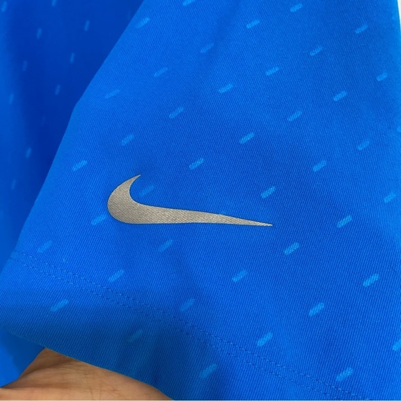 Nike Golf Tour Performance Dri-Fit Men's XXL 2XL Blue Short Sleeve Golf Polo - Picture 3 of 7
